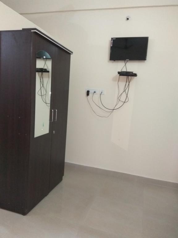 Guitar Home Stays Candolim Bagian luar foto